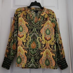 J.Crew Smocked-cuff popover top in paisley size Small but fits small and medium